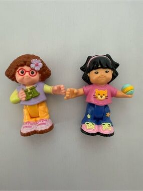 Fisher Price Big Little People Figures Maggie Sarah Lynn